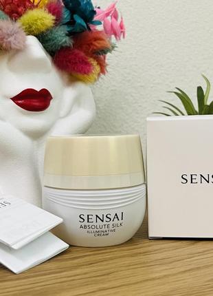 Оригинальный крем с освежающей и интенсивно увлажняющей консистенцией для лица sensai absolute silk illuminative cream