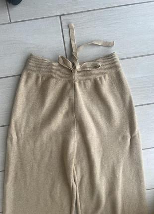 Теплі жіночі зимові штани вʼязані кльош кюлоти трикотажні бежеві  брюки6 фото