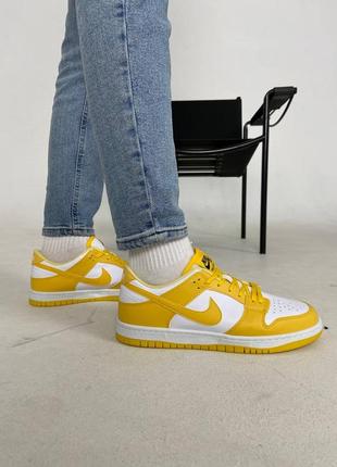 Мужские кроссовки nike sb dunk low pro white/yellow5 фото