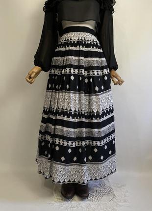 Англия винтажная черного цвета пышная длинная юбка юбка макси из вискозы абстракция готическая готический стиль2 фото