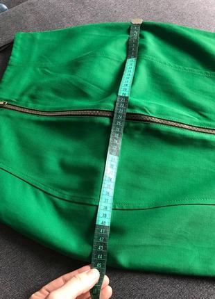 Зеленая юбка с молнией сзади5 фото
