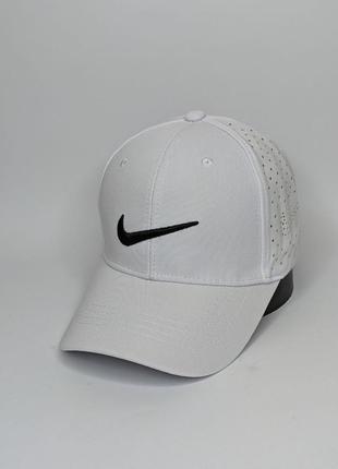 Бейсболка nike