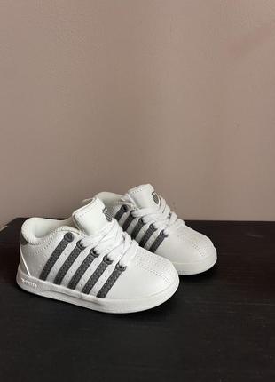 Шкіряні кеди adidas, k-swiss розмір 23,56 фото