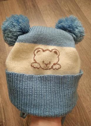 Шапка детская теплая на флисе с помпонами