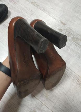 Устойчивые базовые кожаные туфли2 фото