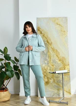 Костюм брючный