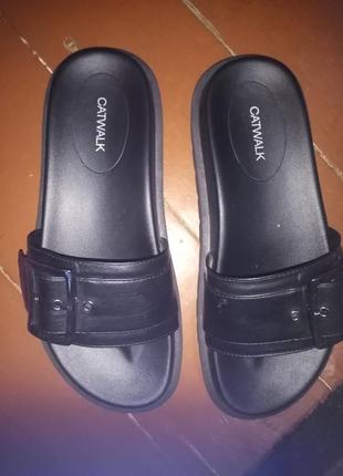 Літні шльопанці німеччина