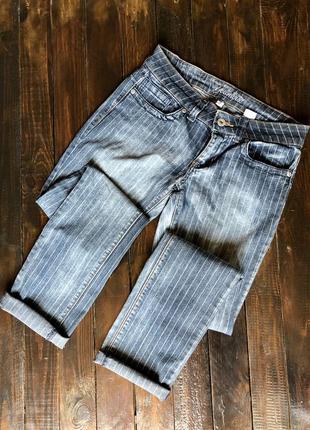 Актуальные джинсы в полоску люрексная нить тренд 2022, m2 фото