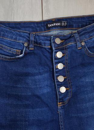 Синие джинсы скинни с пуговицами на высокой талии boohoo 10/м 385 фото