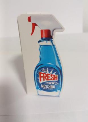 Moschino fresh couture пробник.