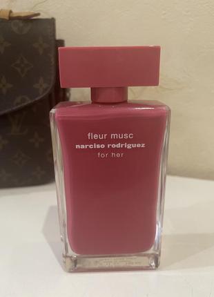 Fleur musk for her narcisco rodriguez