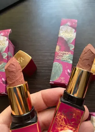 Матова губна помада kiko milano charming escape luxurious matte7 фото