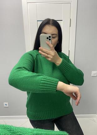 Стильный свитер размер л 4