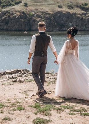 Весільна сукня в стилі бохо