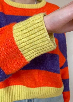 Яркий полосатый свитер8 фото