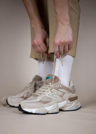 Женские кроссовки газеллес бежевые спорт стиль new balance 9060 beige