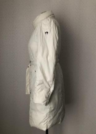 Пальто пуховик мягкого белого цвета, италия, размер м (l)3 фото