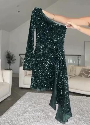 Облягаюче оксамит плаття обтягуюча сукня міні коротка по фігурі відкрите плече шлейф...