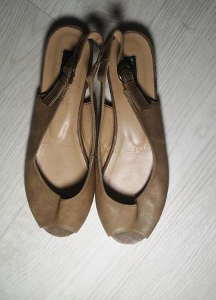 Шкіряні сандалі босоніжки belmondo італія10 фото