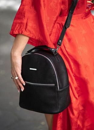Шкіряний жіночий міні-рюкзак kylie чорний7 фото