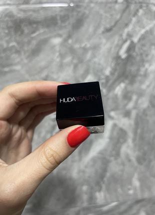 Глиттер для век huda beauty kira kira dust my assets