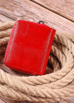Лакований жіночий гаманець із монетницею на блискавці з натуральної фактурної шкіри karya 21410 червоний7 фото