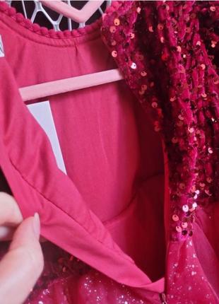 Очень красивое красное бархатное нарядное платье с пайетками для девочки5 фото