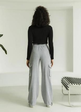 Штаны женские вельветовые прямые с накладными карманами серые7 фото