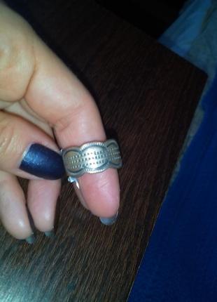 Перстень кольцо 17-18 розмір3 фото