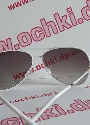 Сонцезахисні окуляри у стилі fendi 1135 c254 фото
