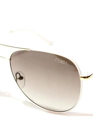 Сонцезахисні окуляри у стилі fendi 1135 c252 фото