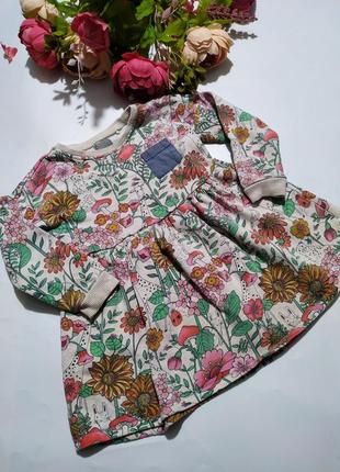 Утеплена сукня в садочок
3-4 года