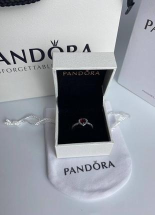 Pandora каблучка червоне серце в наявності 15,9, 16.6 17.2  17,8 18,56 фото