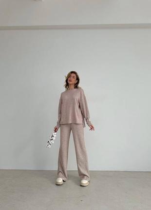 Костюм жіночий однонтонний оверсайз светр штани вільного крою на високій посадці якісний стильний базовий бежевий5 фото