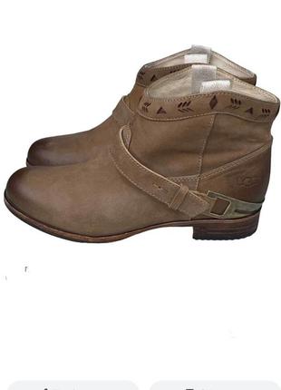 Черевики ugg, угги, ковбойки. 563