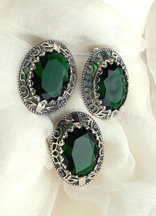 Крупный серебряный гарнитур кольцо серьги зеленые камни9 фото