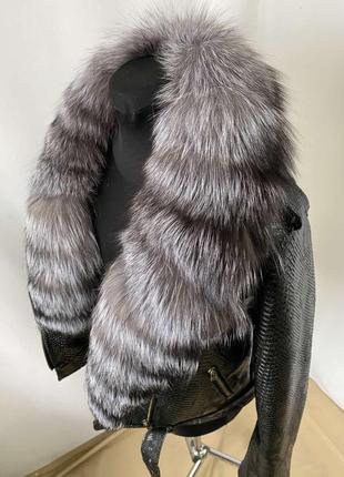Неймовірної краси жіноча демісезонна косуха рептилія куртка шкіряна з фінською чорнобуркою, 42-54 розміри4 фото