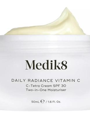 Денний крем з вітаміном с та spf 30 medik8 daily radiance vitamin c