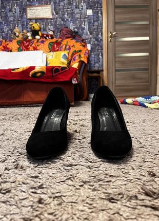 Туфлі жіночі, чорні ilona3 фото