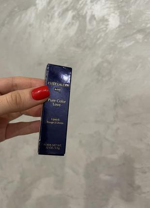 Помада estee lauder pure color love