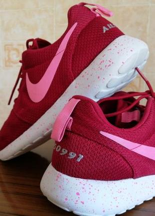 Кроссовки nike id roshe run 25,5  см ( оригинал )  одни такие в украине1 фото