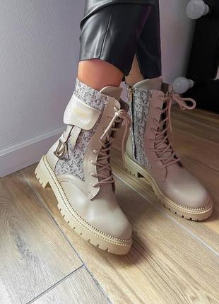 Женские сапоги dior boots cream print