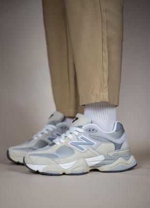 Жіночі кросівки new balance 9060 beige grey