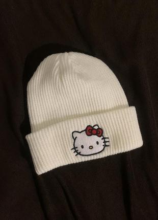 Шапка с hello kitty