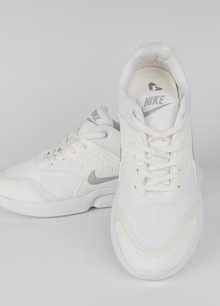 Белые базовые кроссовки nike running (для бега, прогулок). мужские2 фото