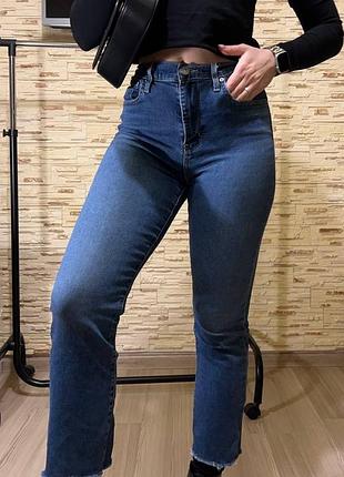 Джинси levis