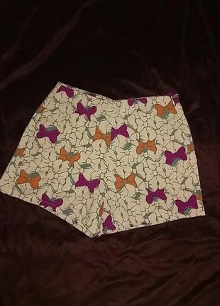 Шортики мом