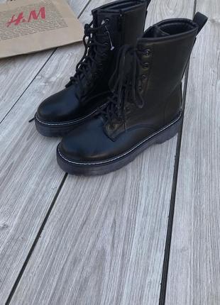 Черевики в стилі dr. martens ботинки стилы берці zara h&m