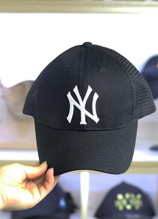 Літня бейсболка кепка з сіткою тракер mlb new york yankees оригінал1 фото