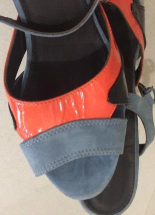 Шикарные босоножки на толстом каблуке стелька 25.8 см2 фото
